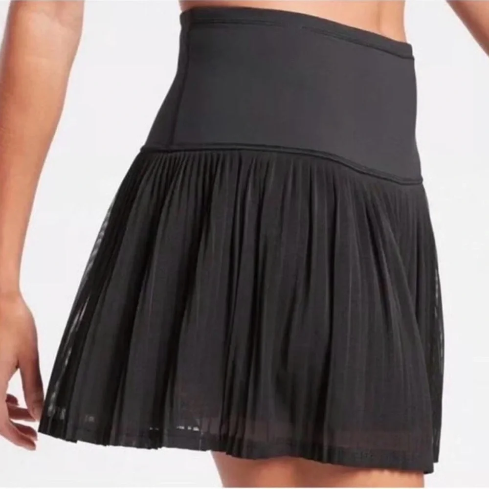 ATHLETA A-Game Mesh Pleated Skort 13.5” Black Size Medium
